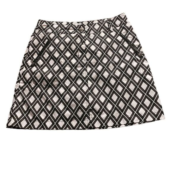 Daily Sports Born in Sweden White Black Batik Geometric Golf Skort Skirt Size 4 - Picture 1 of 8